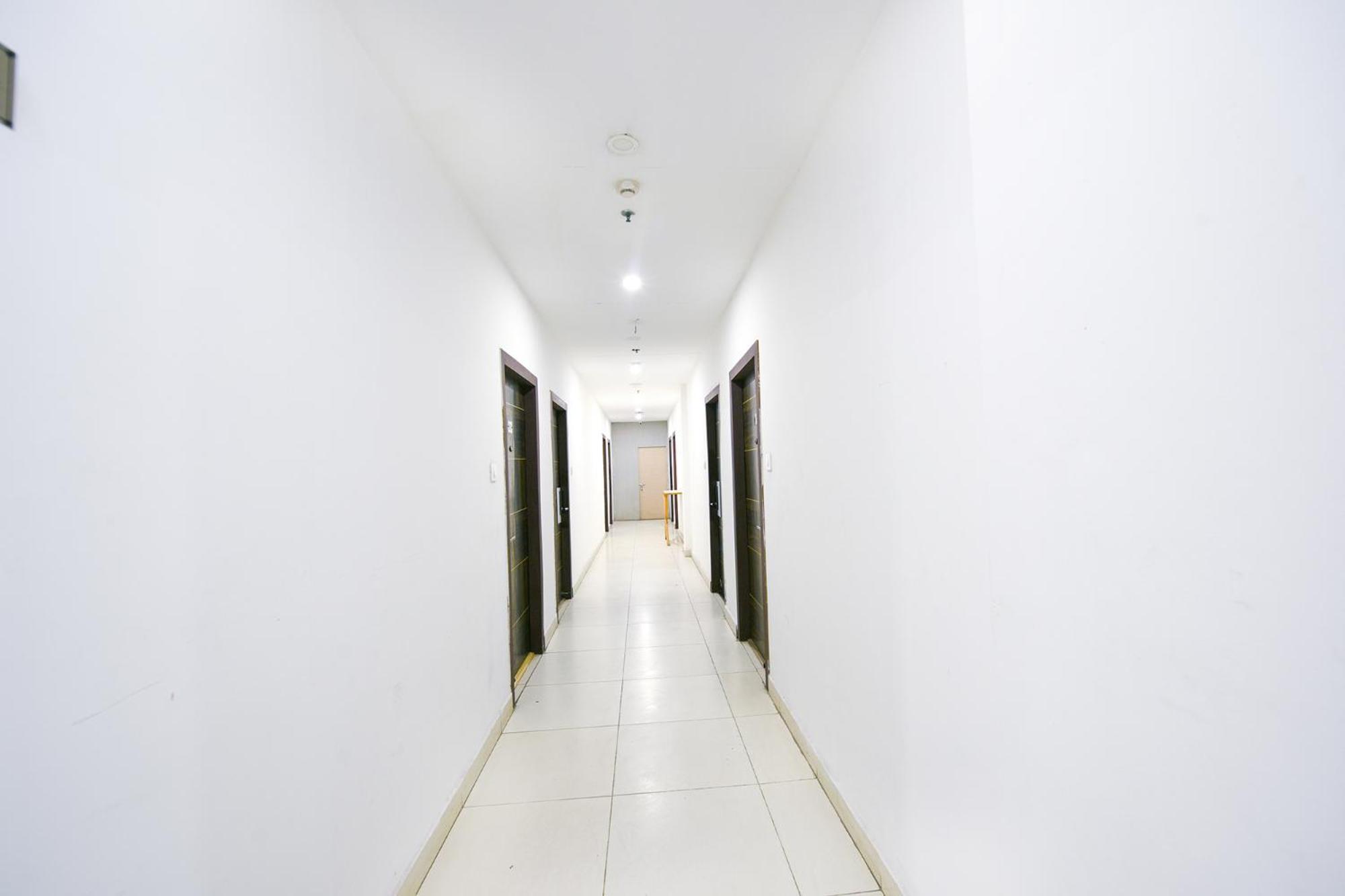 Ayaan Residency Hotel Noida Eksteriør billede