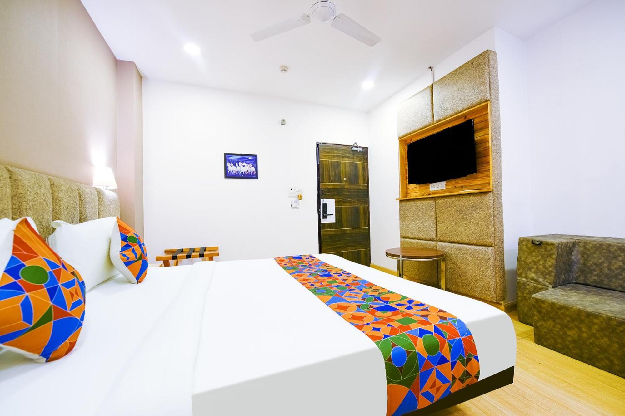 Ayaan Residency Hotel Noida Eksteriør billede