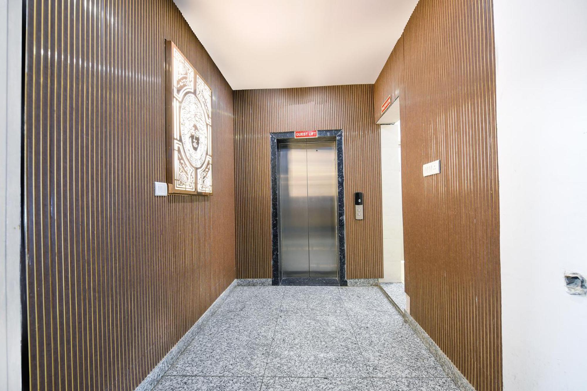 Ayaan Residency Hotel Noida Eksteriør billede